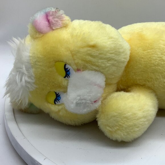 Vtg 1980s Yellow Sleepy Bear Plush Stuffed Animal Pastel Paws 13" - Picture 2 of 7